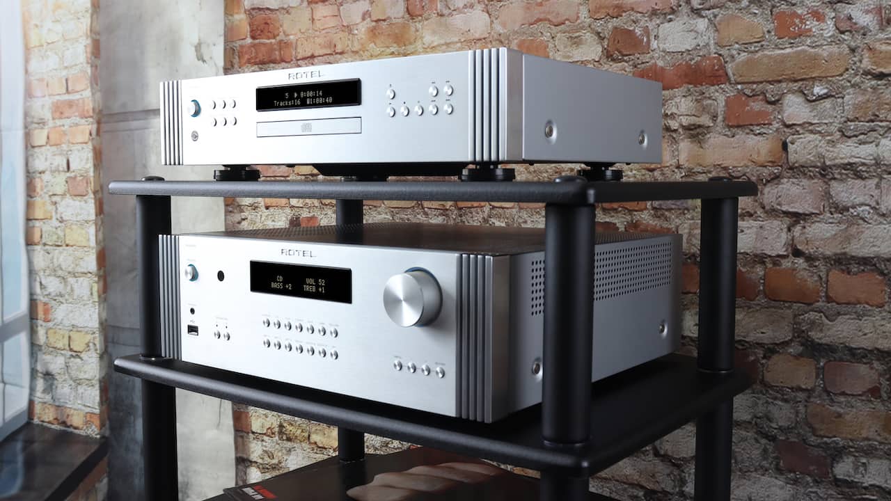 Software- und Hardware-Update für Rotel Internet Radio Produkte